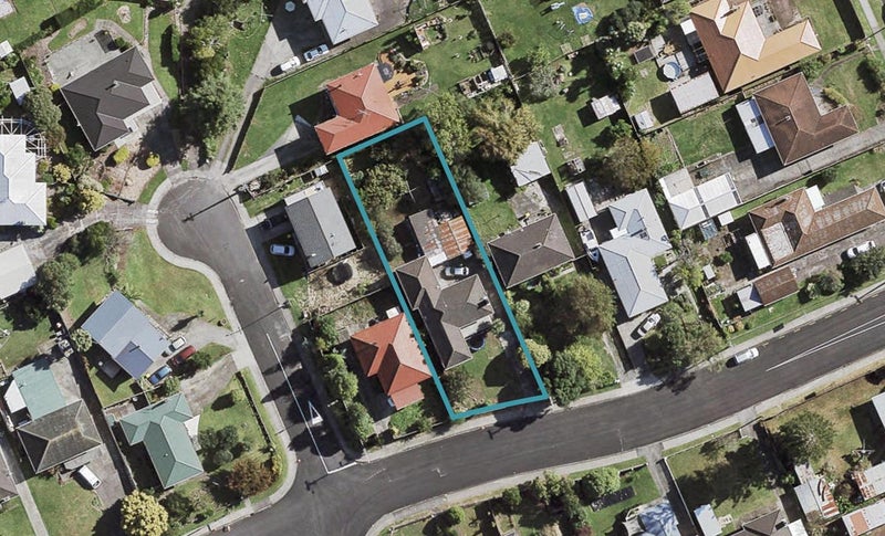30 Ellen Street, Manurewa East, Auckland - Carousel 1