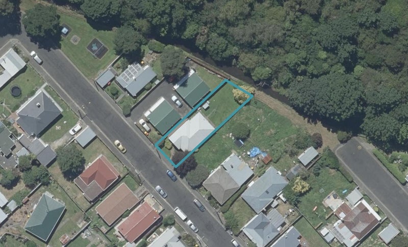 36 Pentland Street, North East Valley, Dunedin - Carousel 1
