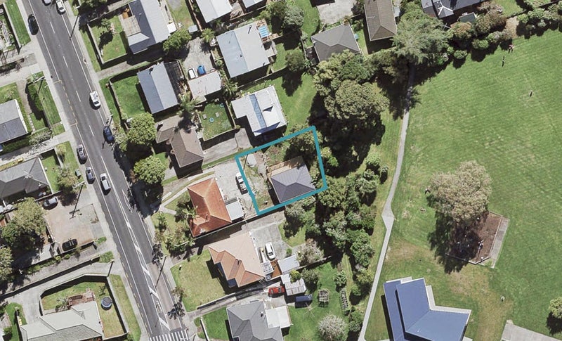 219A Birkdale Road, Birkdale, Auckland - Carousel 1