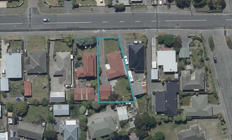 77 Beach Road, North New Brighton, Christchurch - Carousel 1
