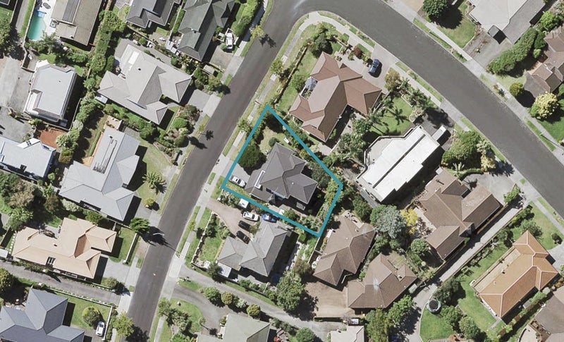 3 Wiltshire Place, Somerville, Manukau - Carousel 1