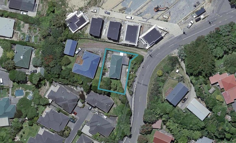 21 Glanmire Road, Newlands, Wellington - Carousel 1