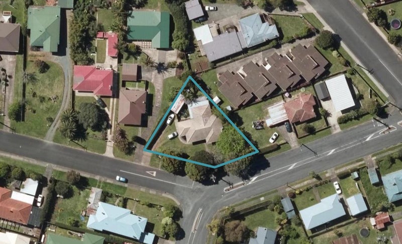 77 King ST, Kensington, Whangarei  - Carousel 1