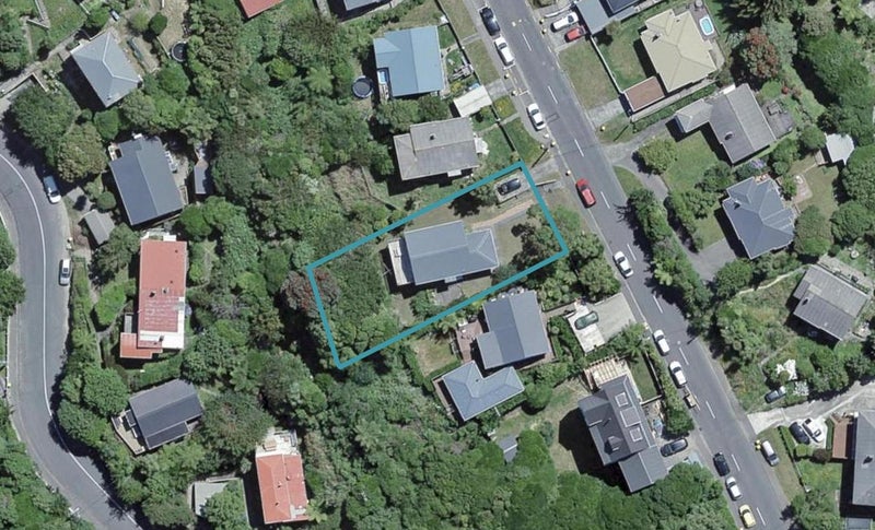 32 Victory Avenue, Karori, Wellington - Carousel 1