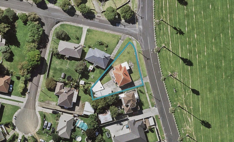 113 Dunkirk Road, Panmure, Auckland - Carousel 1