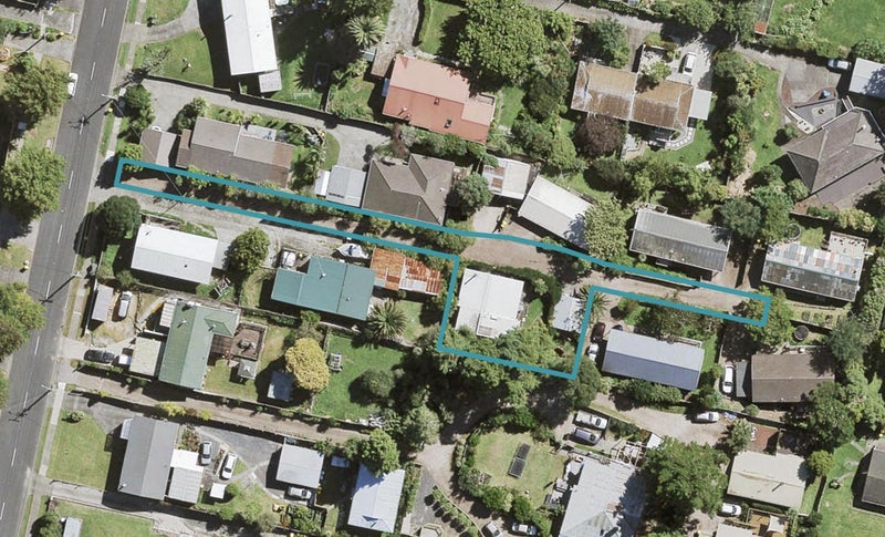 66F Woodglen Road, Glen Eden, Auckland - Carousel 1