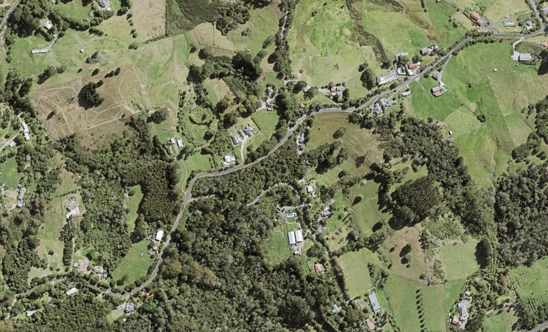83 Coulter Road, HENDERSON VALLEY, AUCKLAND - Carousel 1