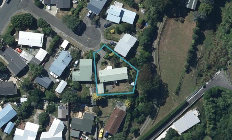 5 Downs View Place, Pukerua Bay, Porirua - Carousel 1