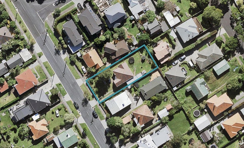 63 Moa Road, Point Chevalier, Auckland - Carousel 1