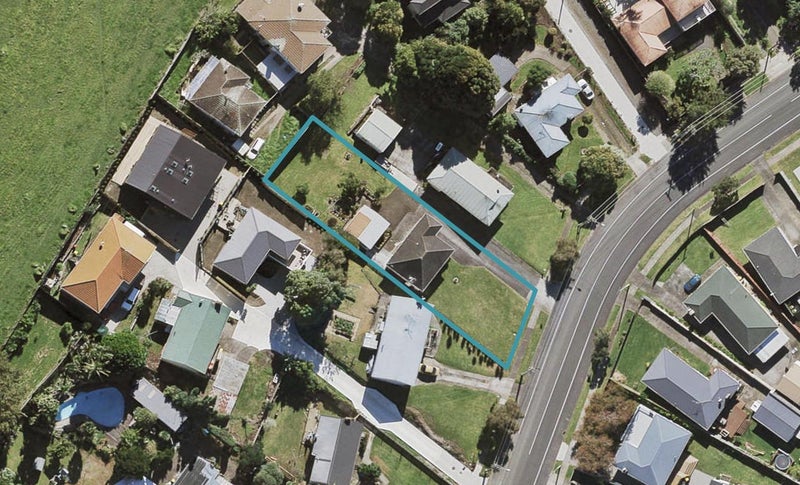 52 Mountain Road, Mangere Bridge, Auckland - Carousel 1