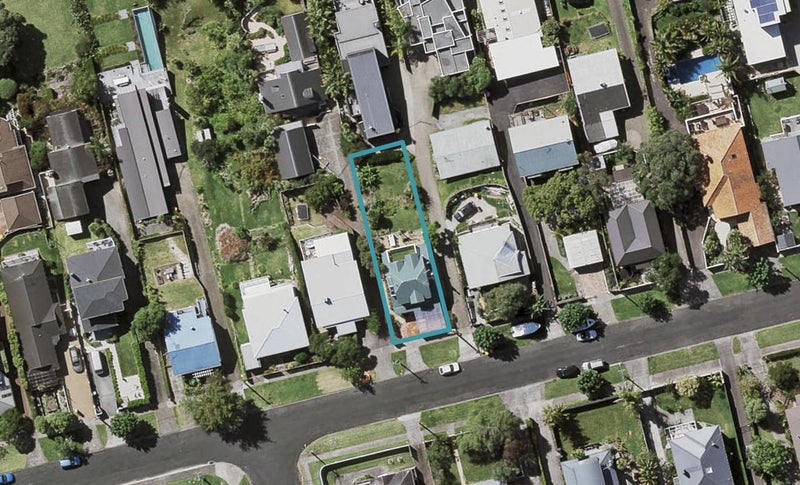 51 Beresford Street, Bayswater, Auckland - Carousel 1