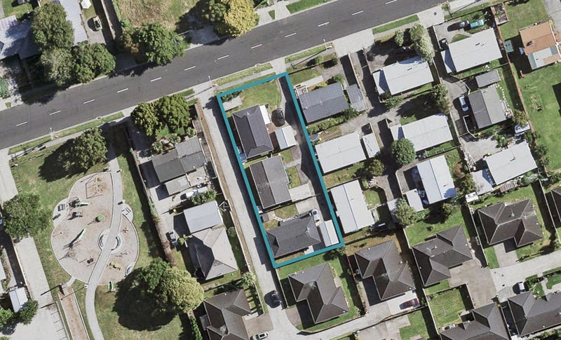 2/39 Station Road, Takanini, Auckland - Carousel 1