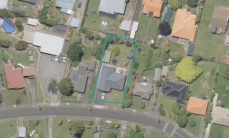 29 Maxwell Avenue, Durie Hill, Whanganui - Carousel 1