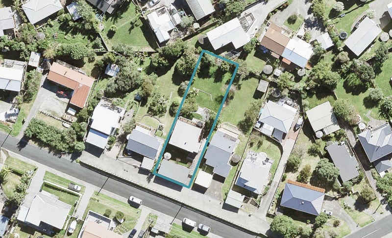 7 Norfolk Road, Stanmore Bay, Whangaparaoa - Carousel 1