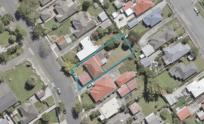 9 Bristol Street, Trentham, Upper Hutt - Carousel 1