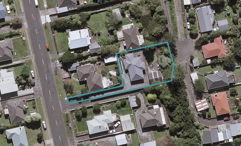 127A Seaview Road, Westown, New Plymouth - Carousel 1