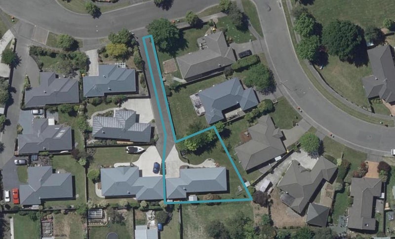 6 Wendy Place, Heathcote Valley, Christchurch - Carousel 1
