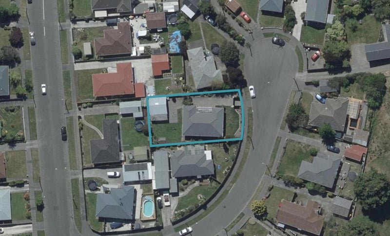 7 Trina Place, Shirley, Christchurch - Carousel 1