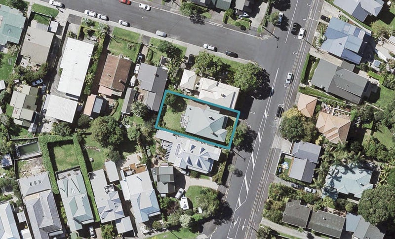73 Vauxhall Road, Devonport, Auckland - Carousel 1