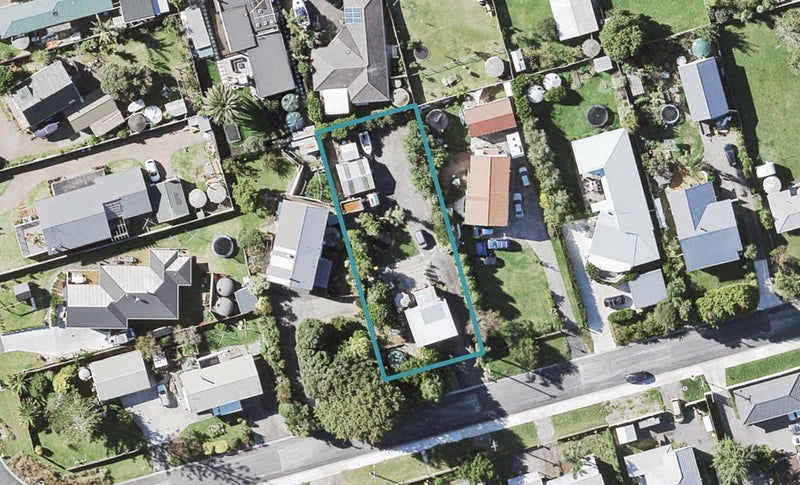 6 Third View Avenue, Beachlands, Auckland - Carousel 1