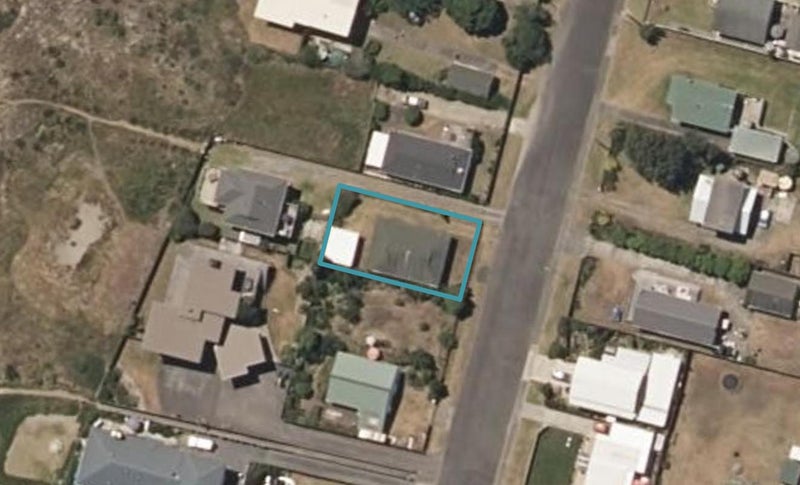 27 Rua Avenue, Waitarere Beach, Levin - Carousel 1