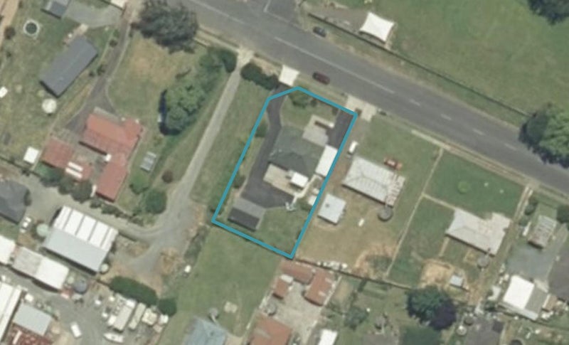 21 Store Road, Whatawhata - Carousel 1