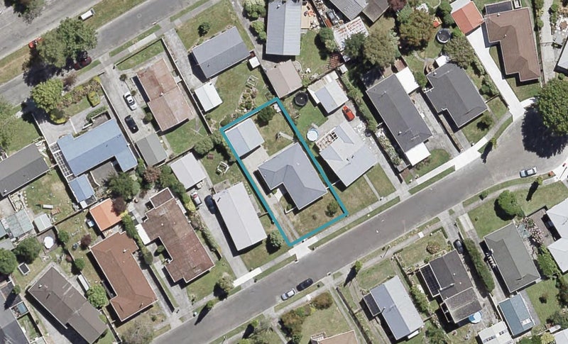 11 Harvard Grove, Totara Park, Upper Hutt - Carousel 1