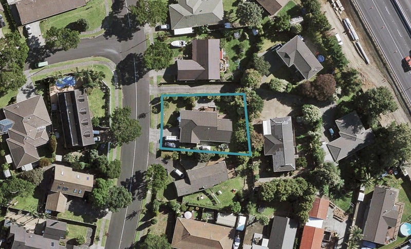 183 Walter Strevens Drive, Conifer Grove, Takanini - Carousel 1