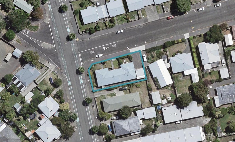 10 Todd Street, Napier South, Napier - Carousel 1