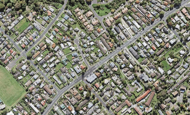73 Titirangi Road, New Lynn, Auckland - Carousel 1