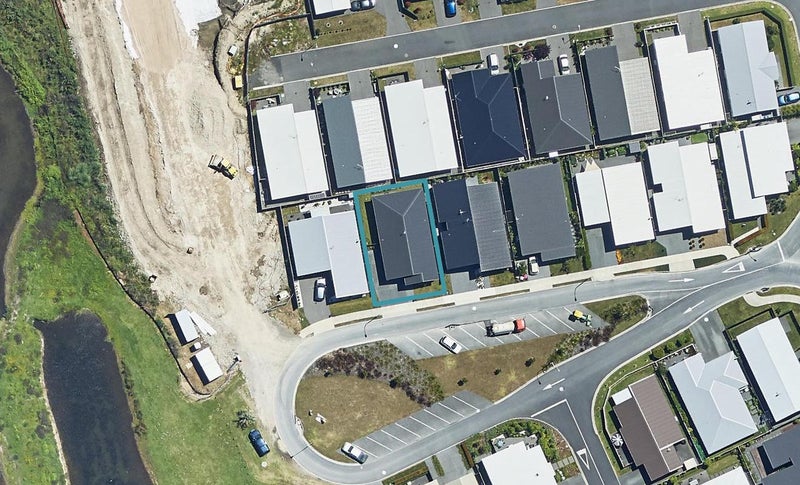 14 Eden Crescent, Brookfield, Tauranga - Carousel 1