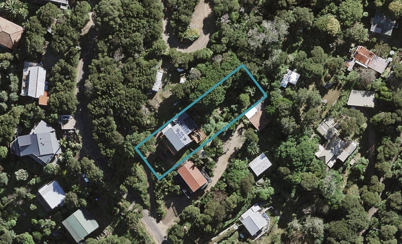 43 Okoka Road, Omiha, Waiheke Island - Carousel 1
