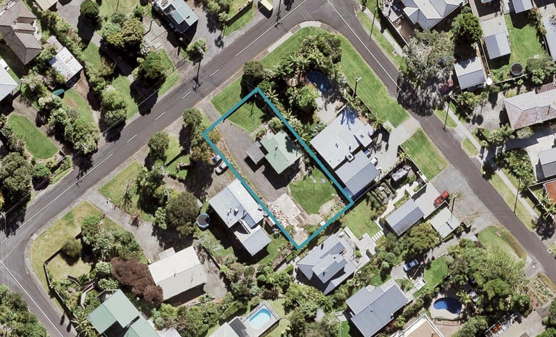 25 The Terrace, Herald Island, Auckland - Carousel 1
