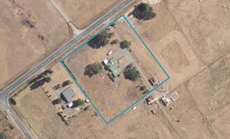 613 Lake Ferry Road, Martinborough - Carousel 1