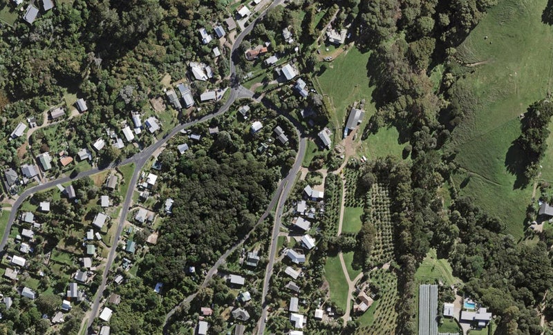 41 Kennedy Road, Surfdale, Waiheke Island - Carousel 1