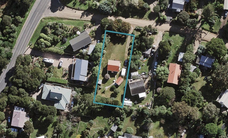 1 Muritai Road, Ostend, Waiheke Island - Carousel 1