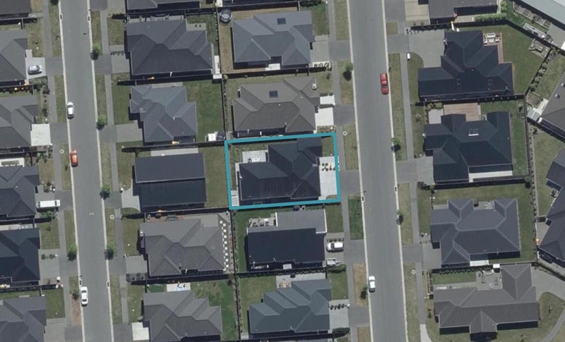 44 Dunlops Crescent, MARSHLAND, CHRISTCHURCH - Carousel 1