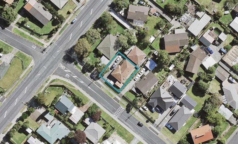 34 Parrs Cross Road, Henderson, Auckland - Carousel 1