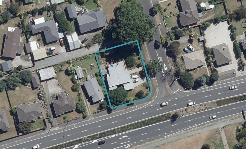 1 Nixon Street, Hamilton East, Hamilton - Carousel 1