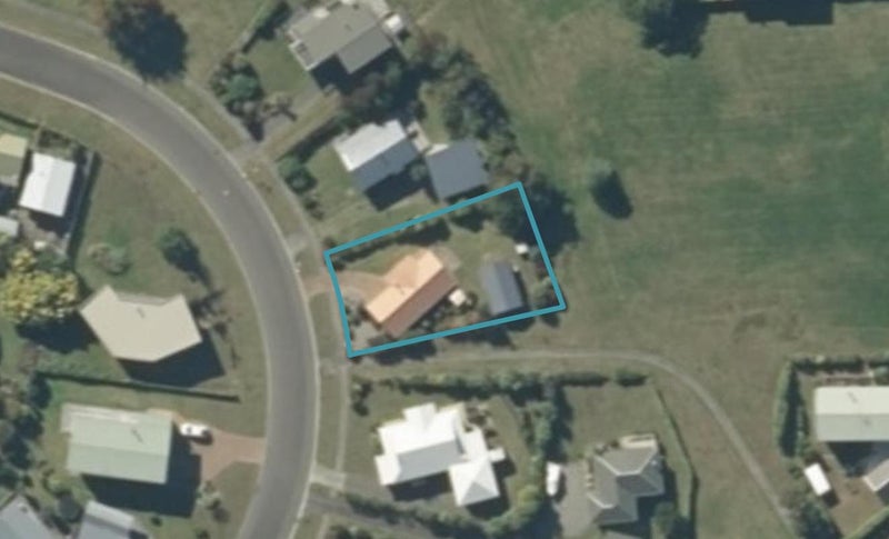 21 Rowena Crescent, Turangi - Carousel 1