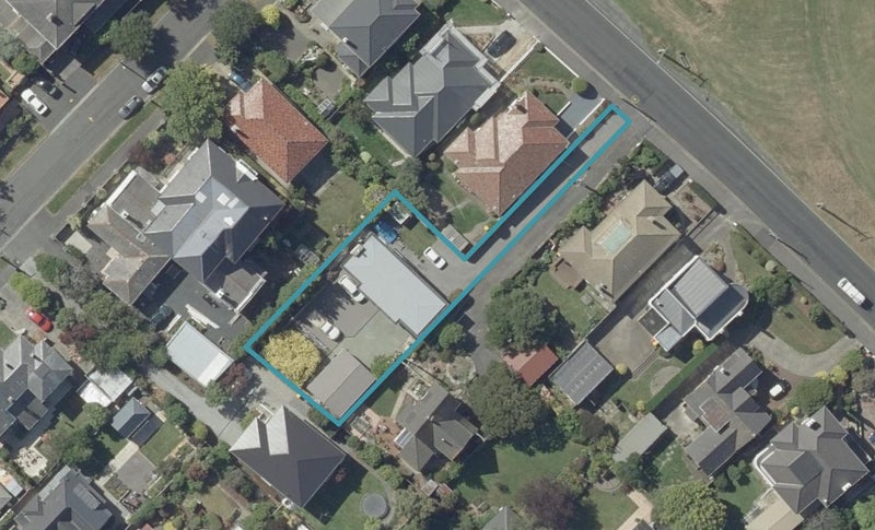 127 Eglinton Road, Mornington, Dunedin - Carousel 1
