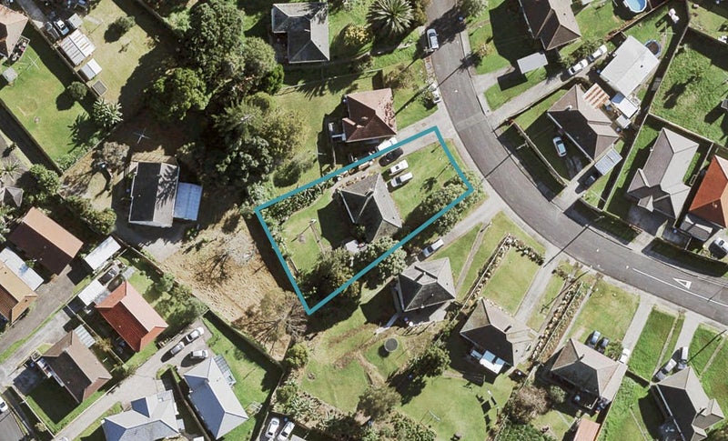 17 Skipper Avenue, Mount Roskill, Auckland - Carousel 1