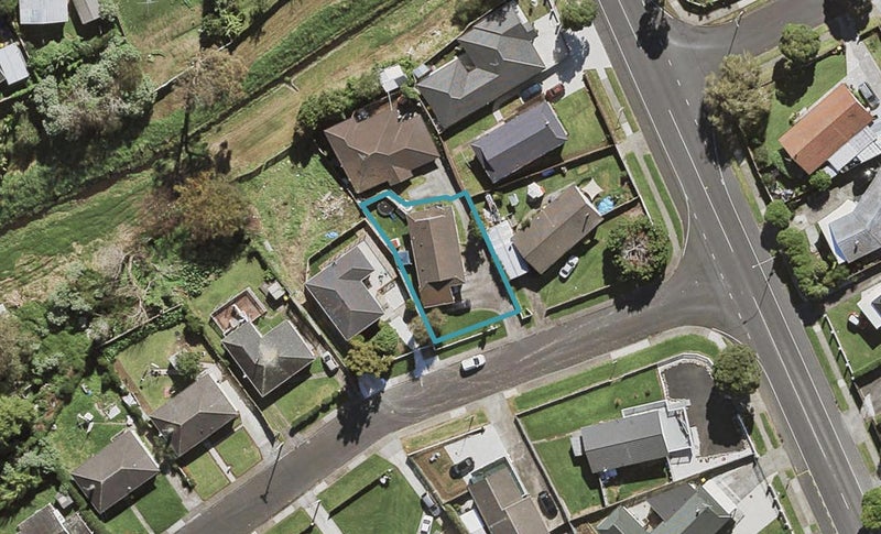 10 Daphne Road, Papatoetoe, Auckland - Carousel 1