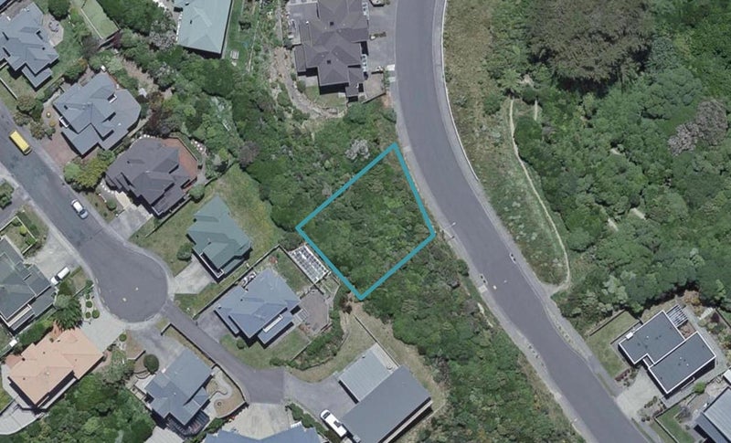 40 Tamworth Crescent, Newlands, Wellington - Carousel 1