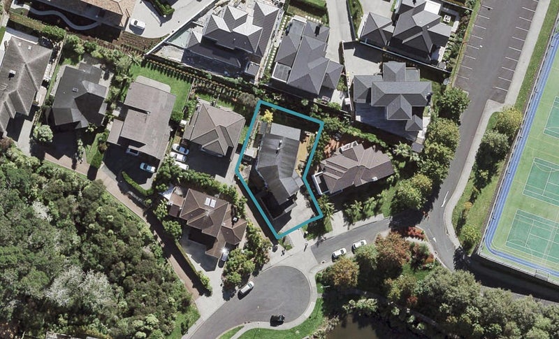 62 English Oak Drive, Schnapper Rock, Auckland - Carousel 1
