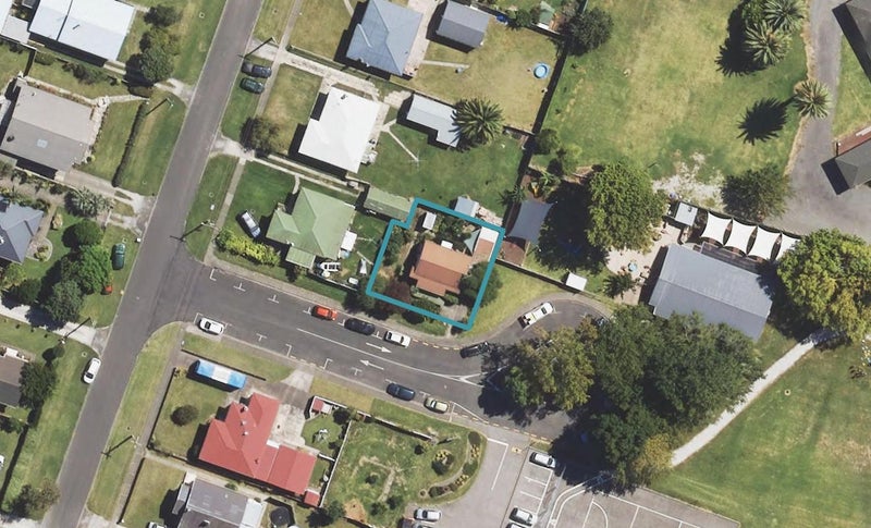 1 Knox Street, Te Hapara, Gisborne - Carousel 1