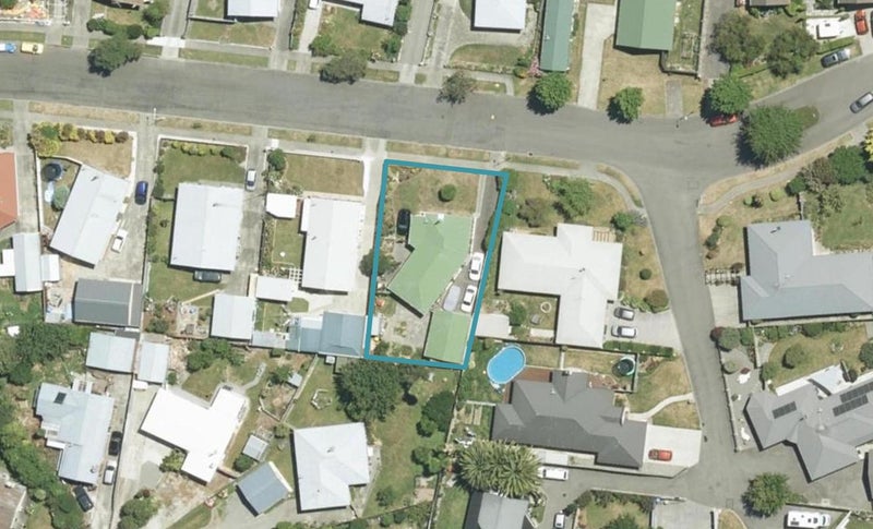 18 Endeavour Street, Riversdale, Blenheim - Carousel 1