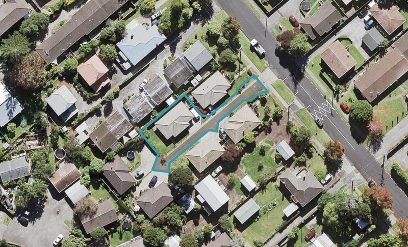 9B Willerton Avenue, New Lynn, Auckland - Carousel 1
