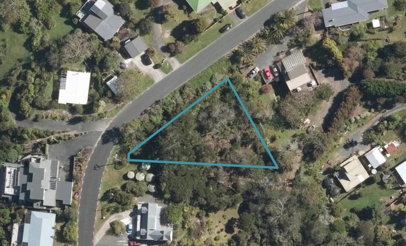 2 Oneroa Road, Russell, Russell - Carousel 1