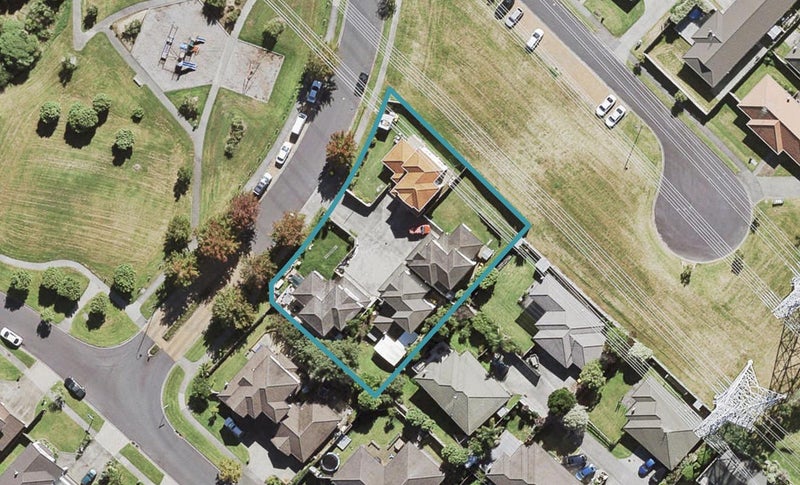 4/3 Roanoke Way, Albany, Auckland - Carousel 1